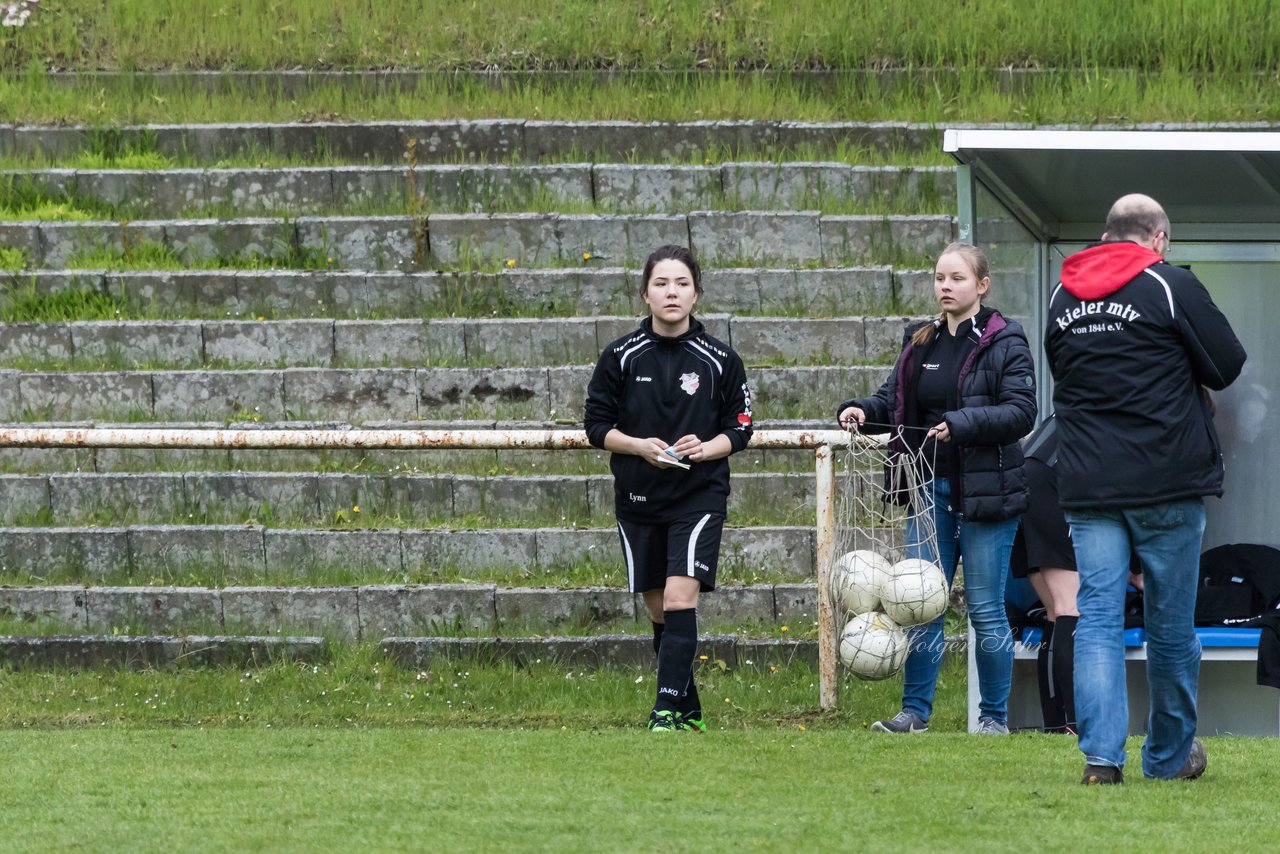 Bild 101 - B-Juniorinnen Holstein Kiel - Kieler MTV : Ergebnis: 3:1